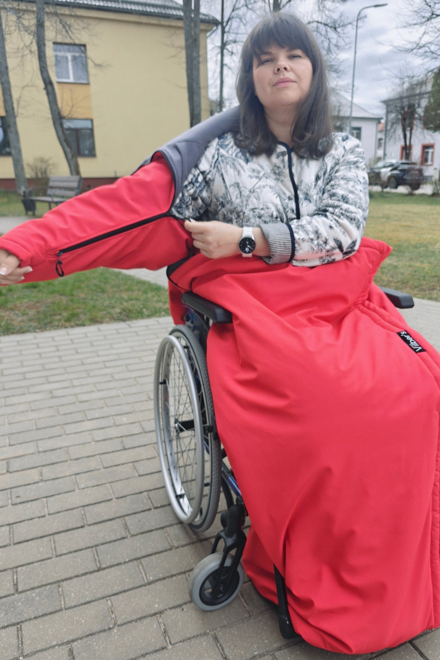 All-in-One Wheelchair Winter Suit | Warmth from Head to Toe