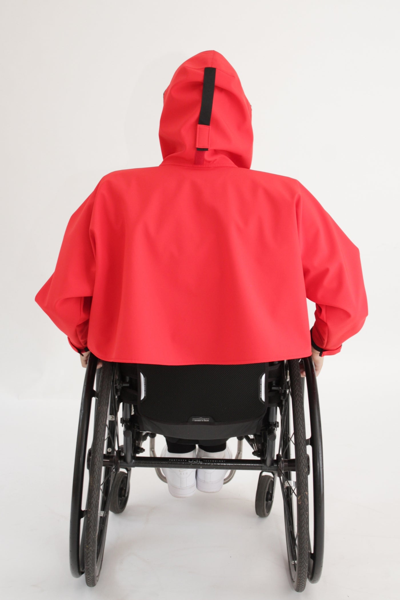 Wheelchair adaptive breathable raincoat