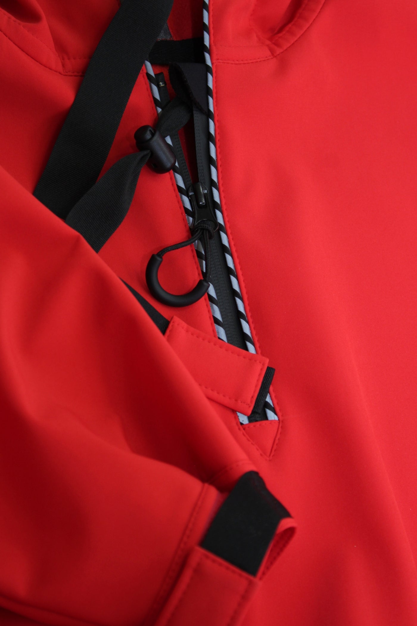 Wheelchair adaptive breathable raincoat