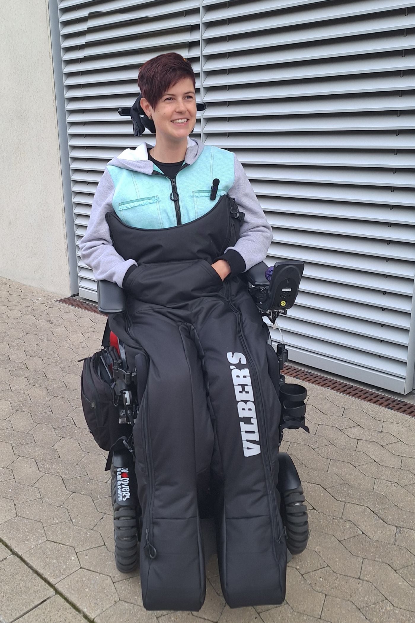 Last batch this season! Ships end of January! Wheelchair separate leg warm Combi for down to 20°C.
