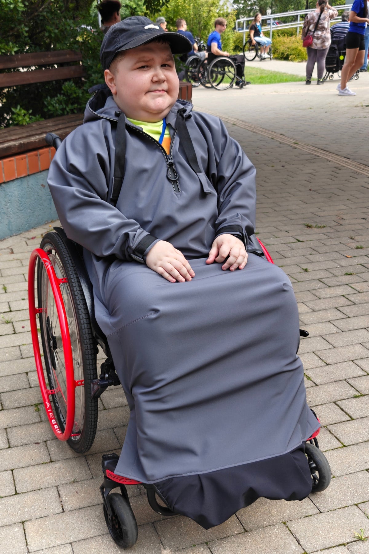Breathable Wheelchair Raincoat for Kids, Full Leg Coverage