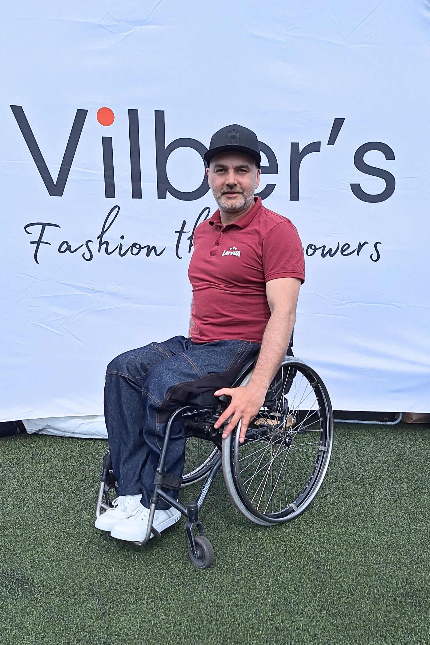 Men's wheelchair adaptive jeans with drop down front 100% cotton