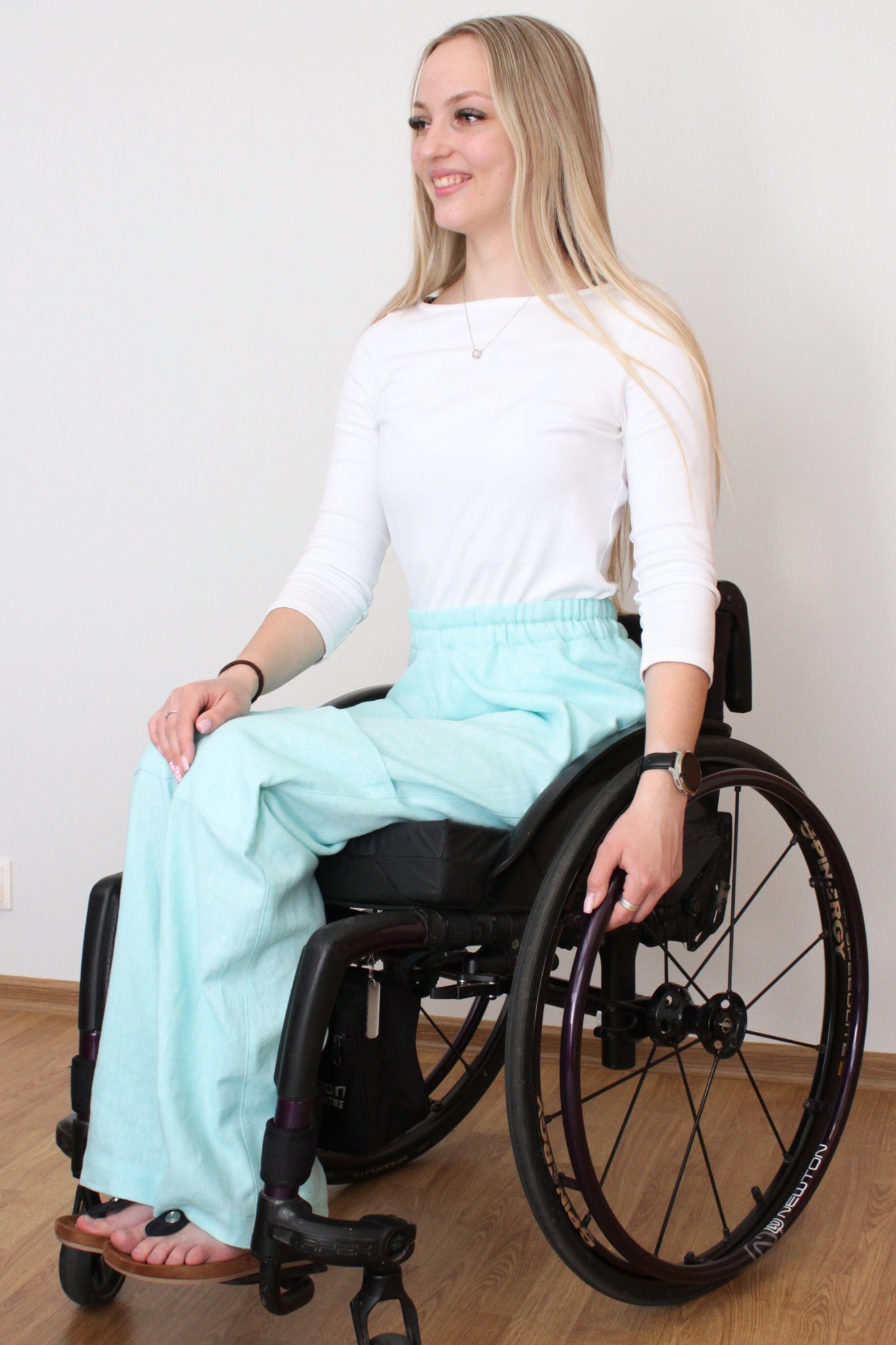 Women's wheelchair summer trousers: 100% Cotton