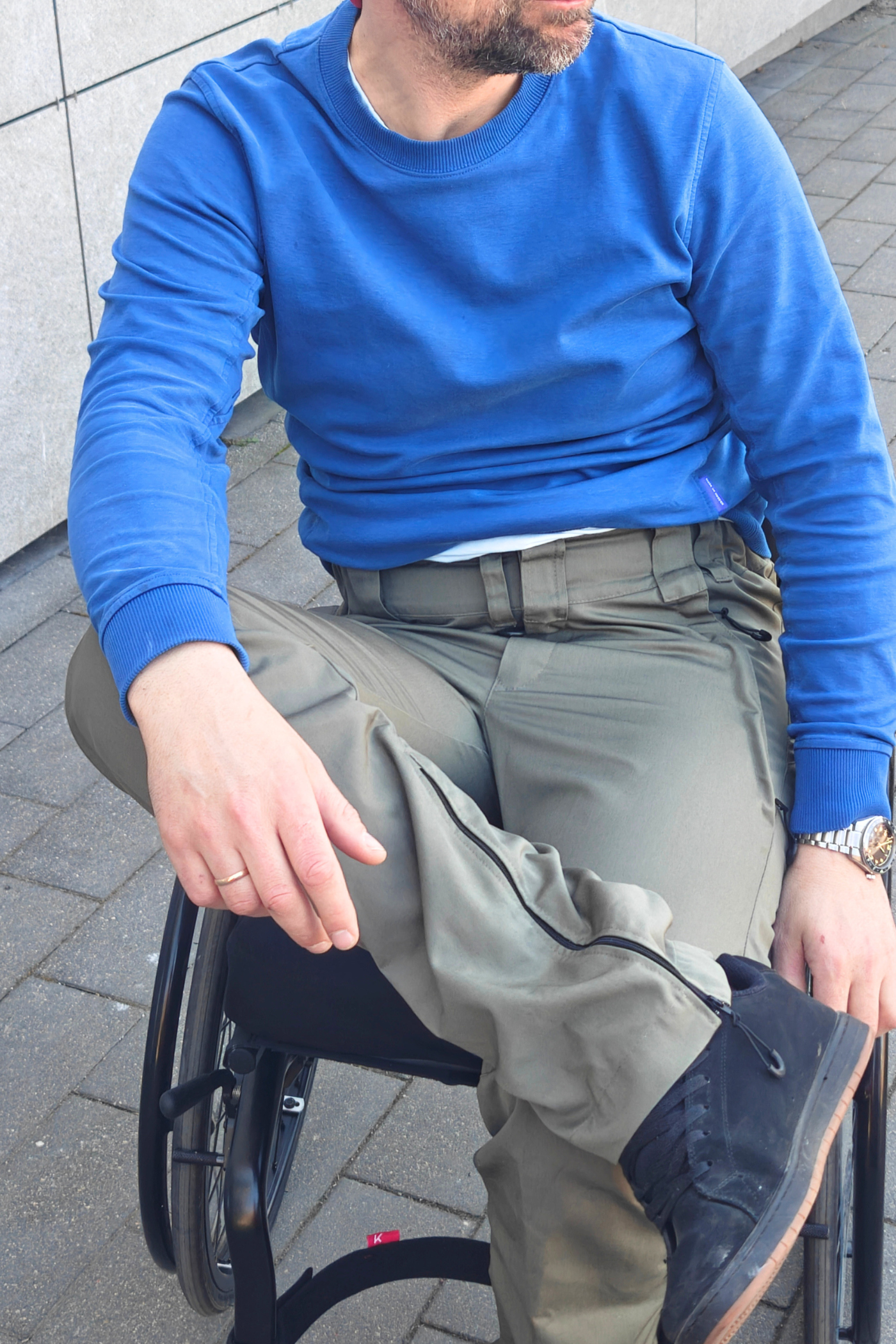 Men's wheelchair adaptive high functionality pants