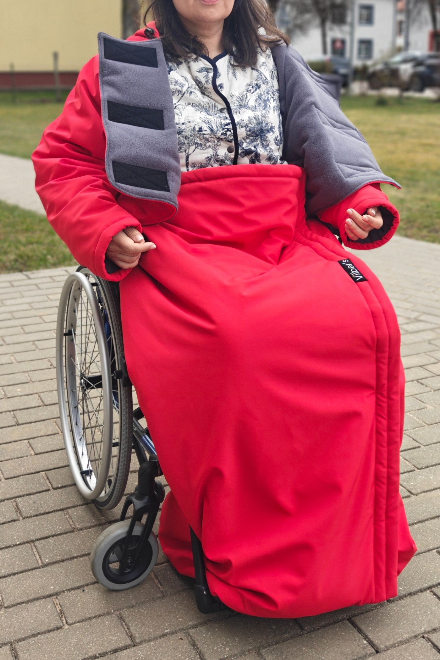 All-in-One Wheelchair Winter Suit | Warmth from Head to Toe