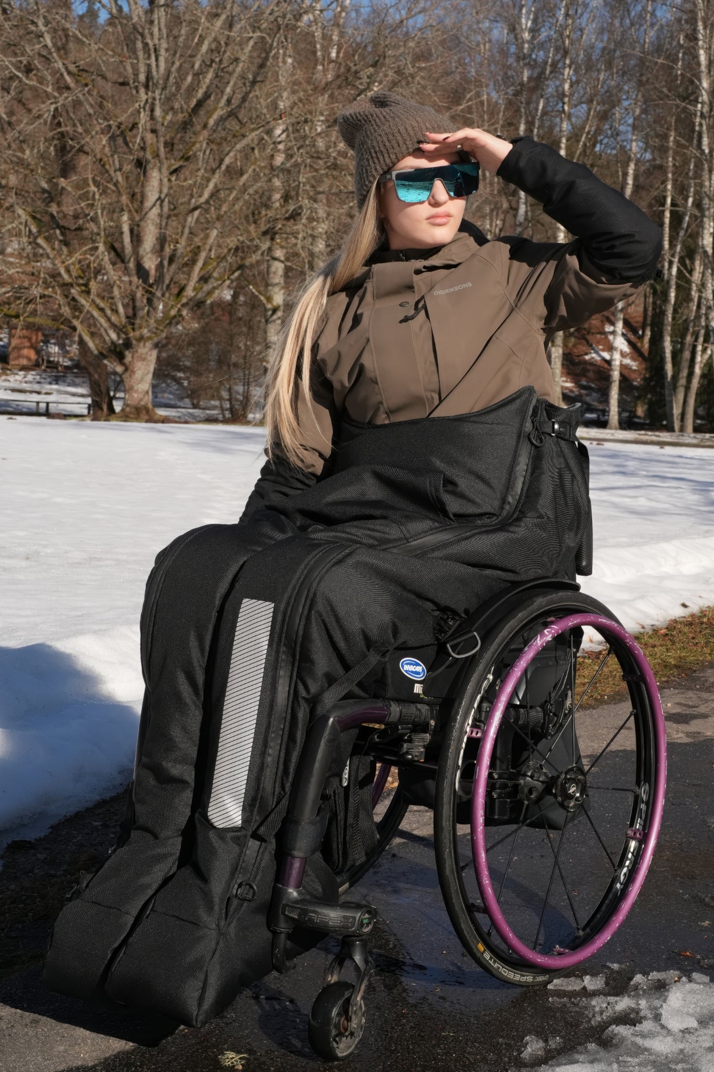 Racer Extreme Pro wheelchair footmuff for extreme weather and wintersports