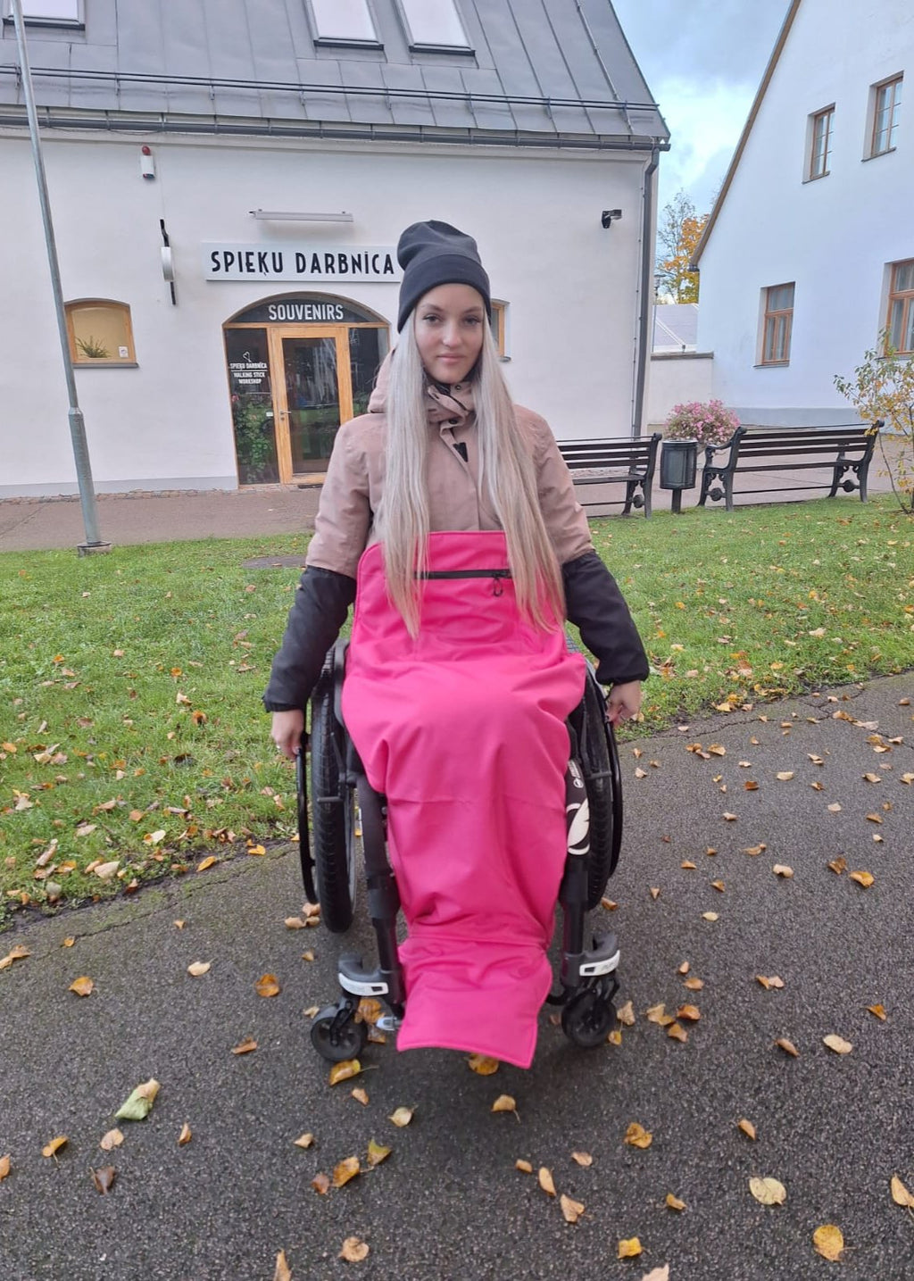 Comfort Modular (Mermaid) – Wheelchair Leg Cover for Winter